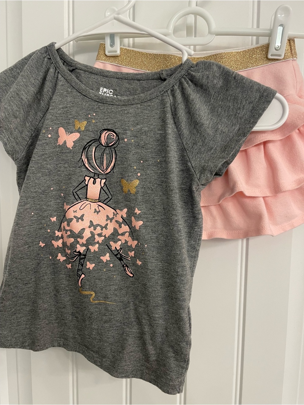 Epic Threads Gray Tee and Pink Ruffle Skirt Set with Gold Accents